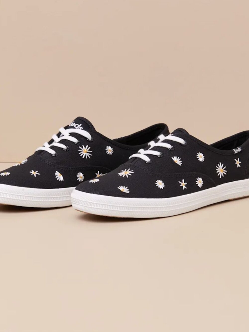 Keds Women's Daisy Sneakers Size 9.5 Embroidery Canvas Oxford NWOT